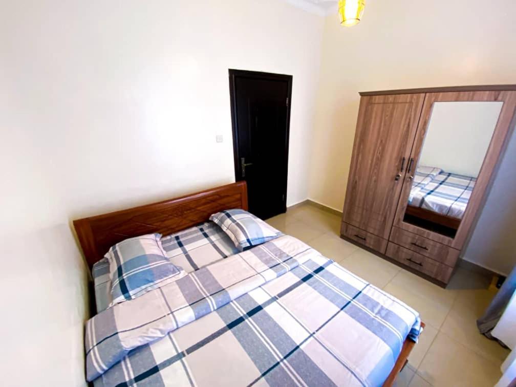 Comfort B&B Кигали Экстерьер фото