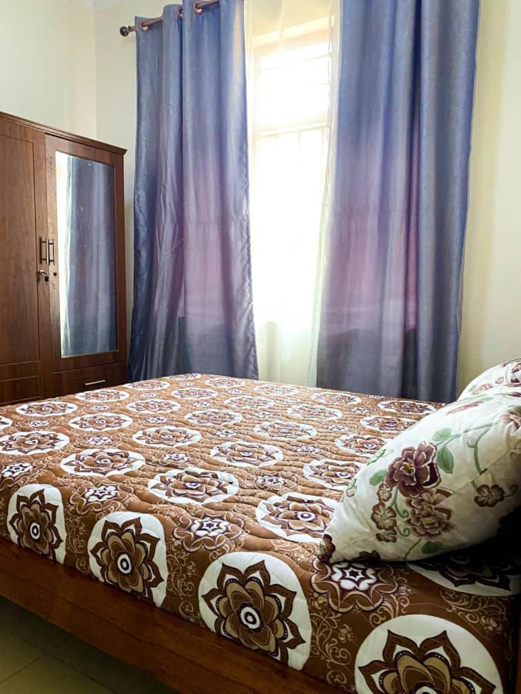 Comfort B&B Кигали Экстерьер фото
